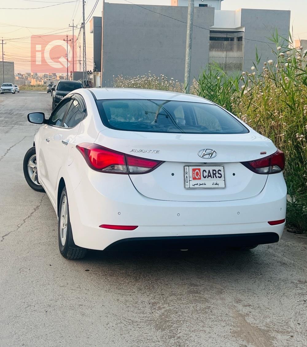 هيونداي النترا